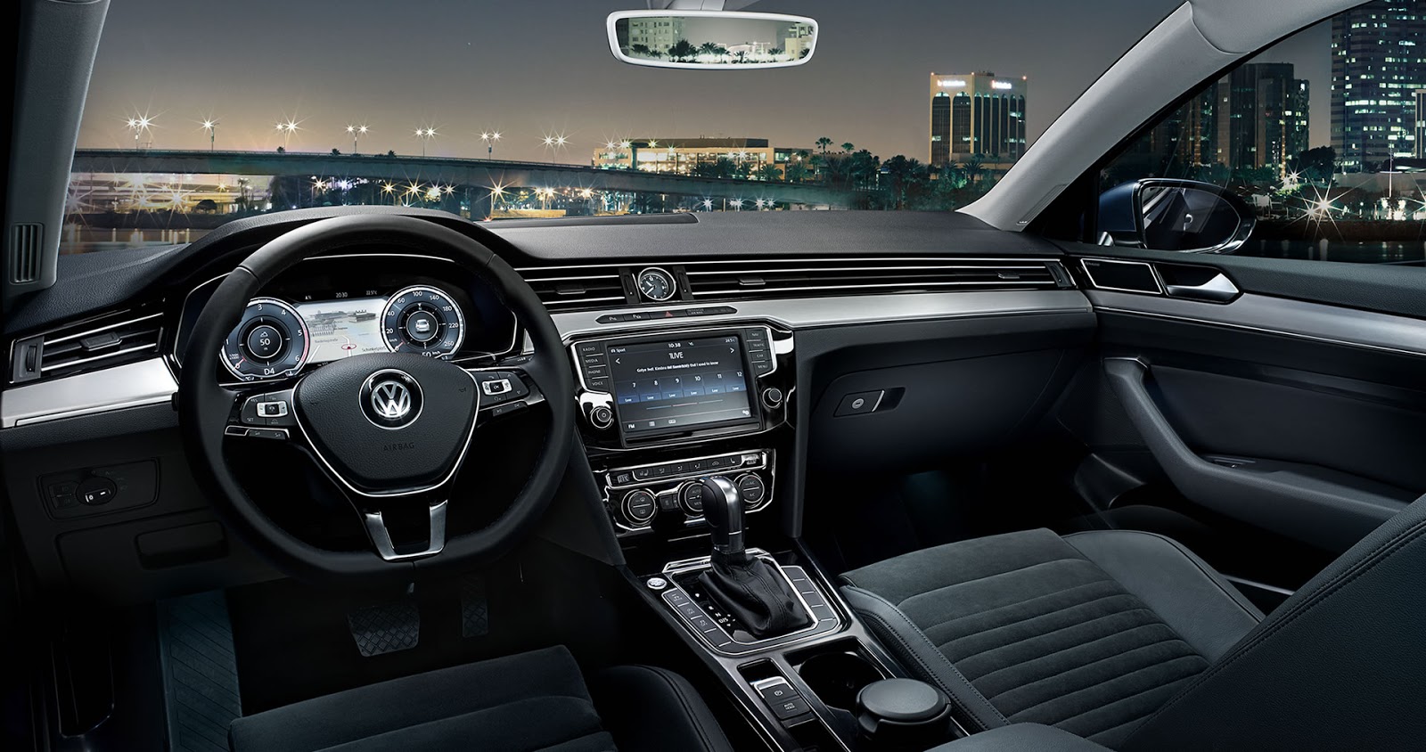 Volkswagen carplay. Фольксваген Пассат в8 салон. Volkswagen Passat b8 Interior. Фольксваген Пассат б8 2016. VW Passat b7 Interior.